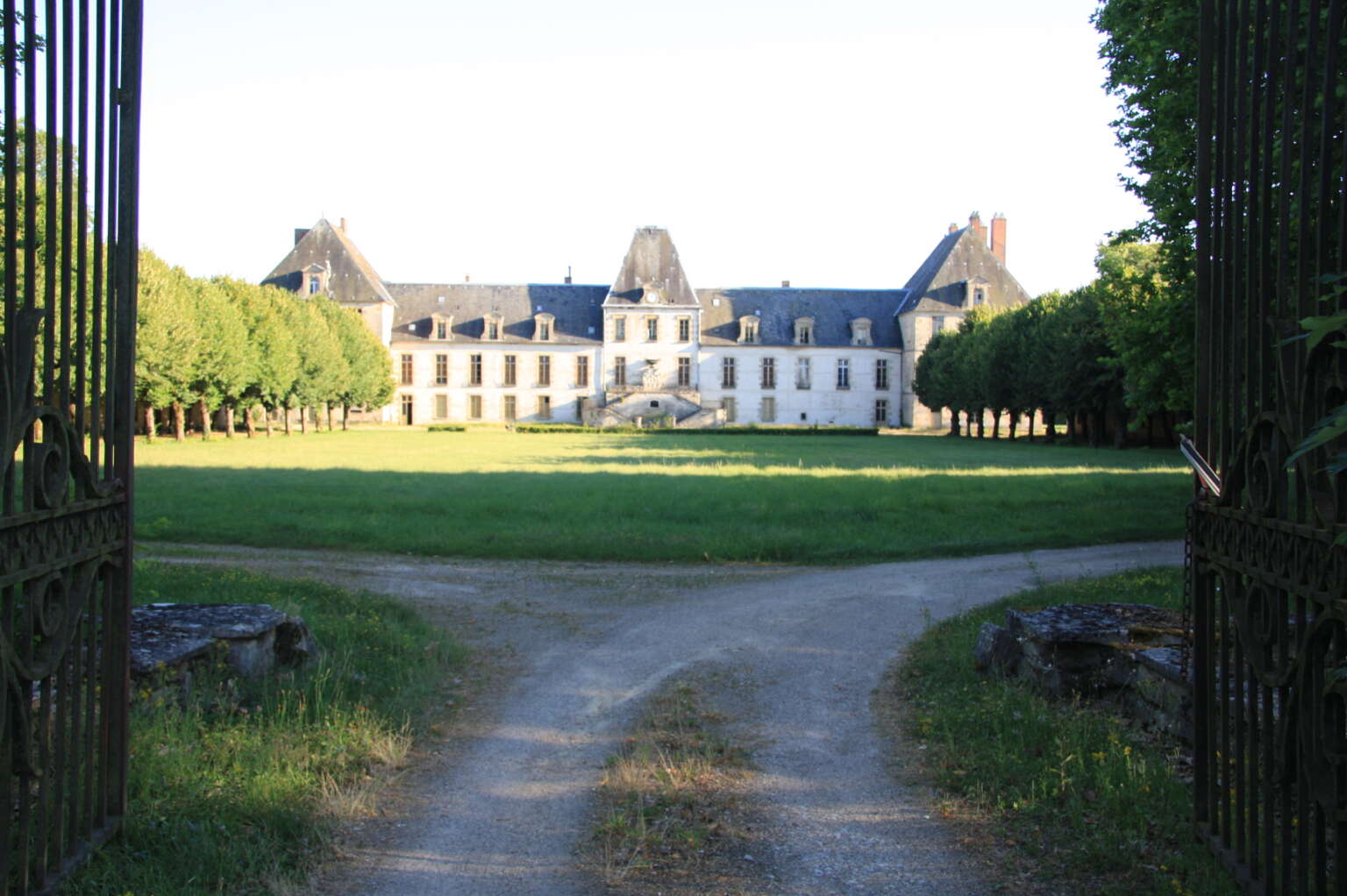 Au Petit Chateau Levis Canada